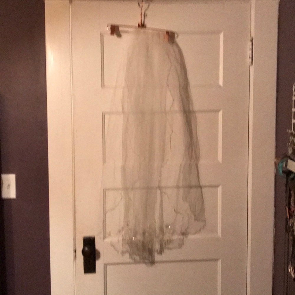 Vail, cream colored.